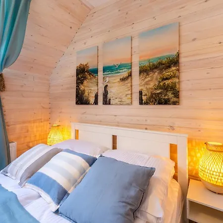 Dworek Grzybowo Apartment *