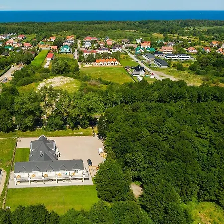 Dworek Grzybowo Apartment