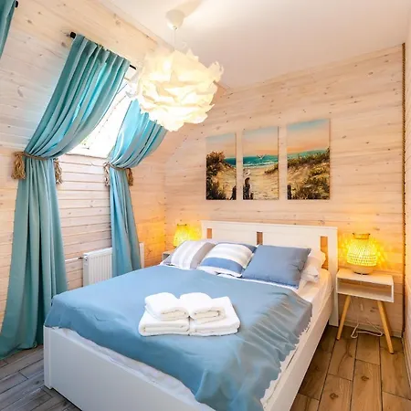 Dworek Grzybowo Apartment Grzybowo (West Pomeranian)
